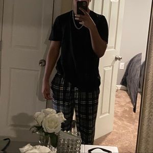 Meet your Posher, Nickolas